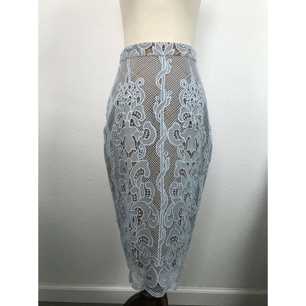 Ministry of Style Lace Scalloped Hem Pencil Skirt Lined